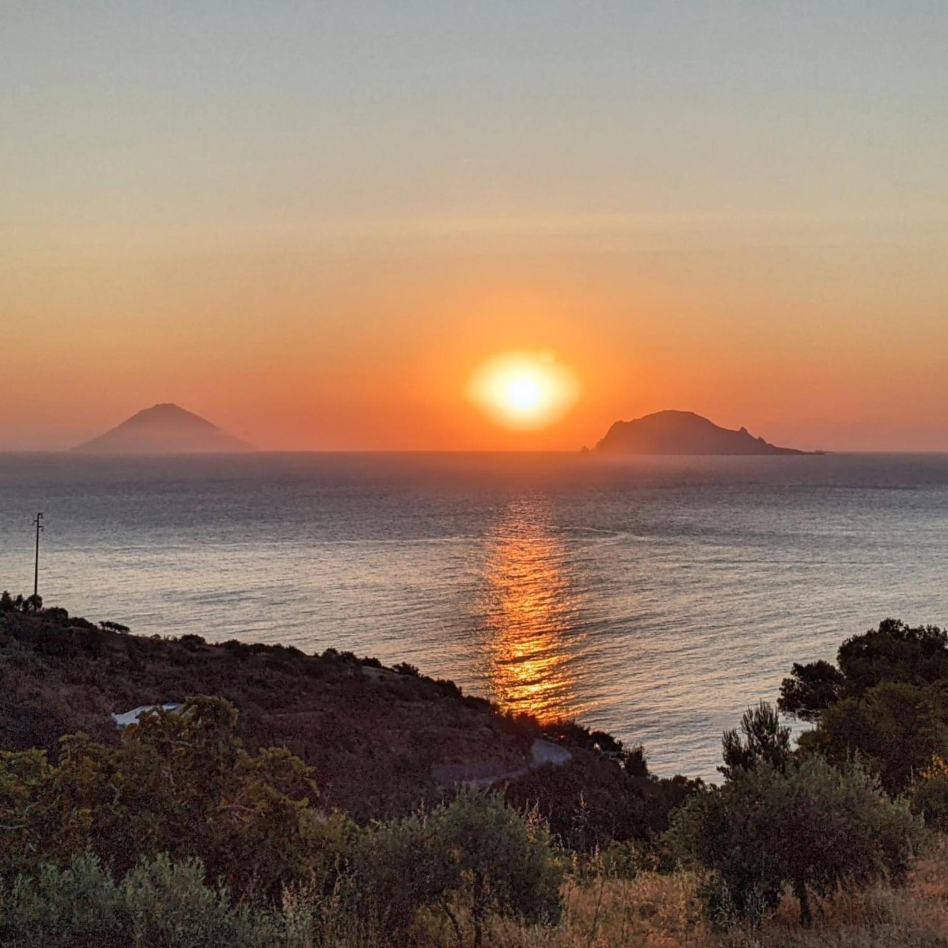 B&B Sunrise Santa Marina Salina Exterior photo
