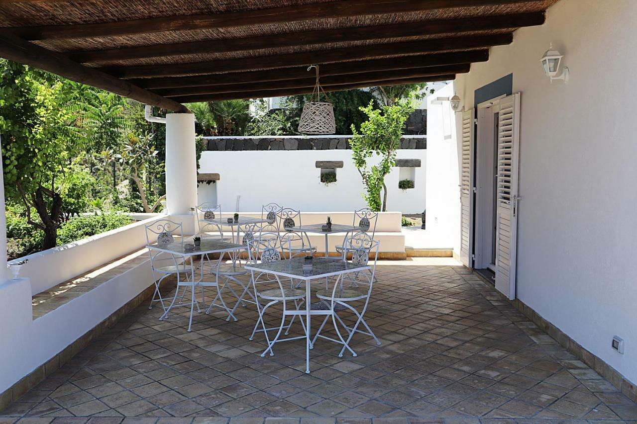B&B Sunrise Santa Marina Salina Exterior photo